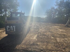 tereprendezes_bobcat_cat_caterpillar_foldmunka_bobcatberles_gyomro